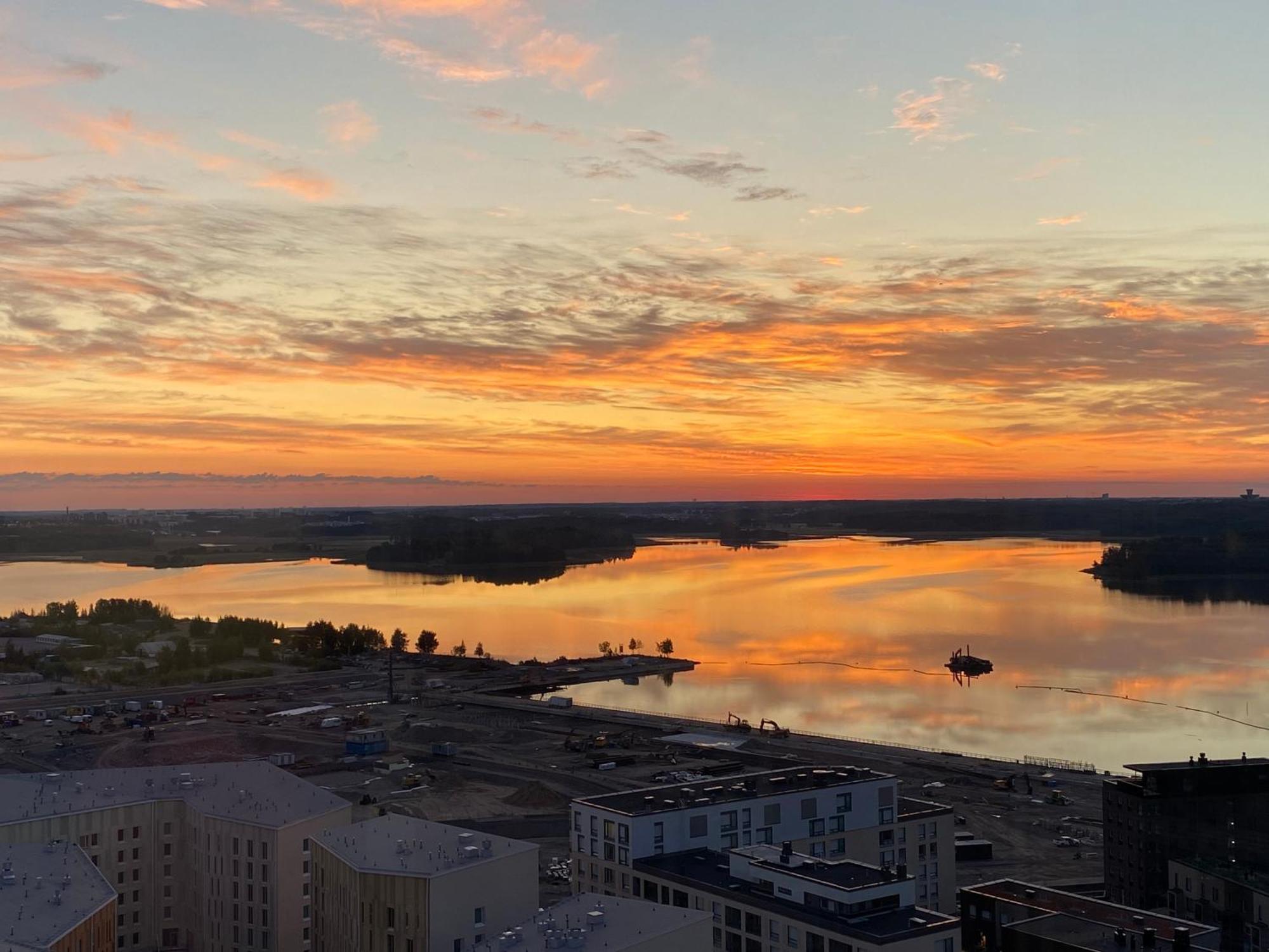 18Th Floor Helsinki High Point 1 Bdr Apartment With City View - Free Garage Parking Exteriör bild
